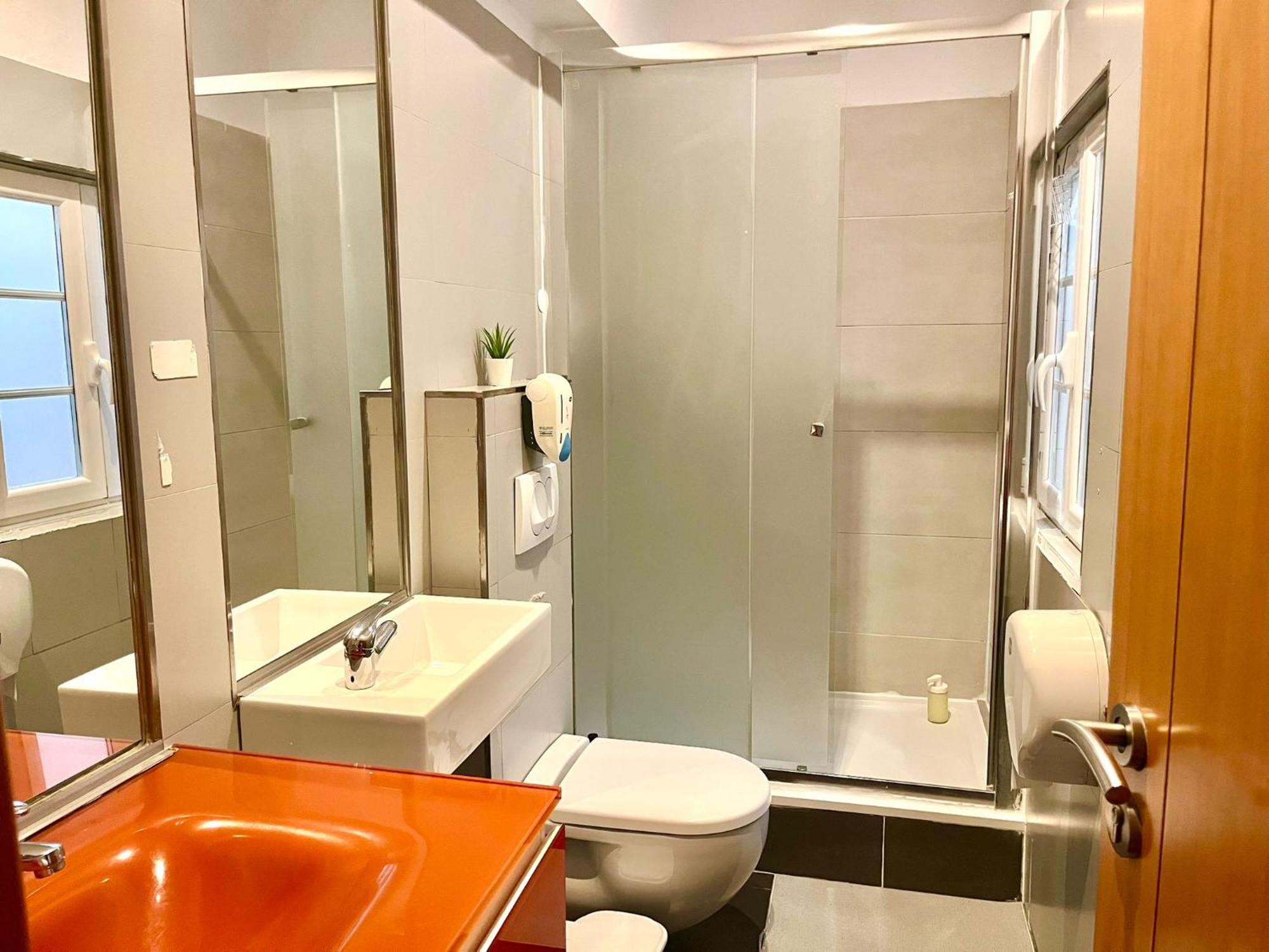 ליסבון 3 Bedroom, 2,5 Bathroom - Bairro Alto Residence מראה חיצוני תמונה